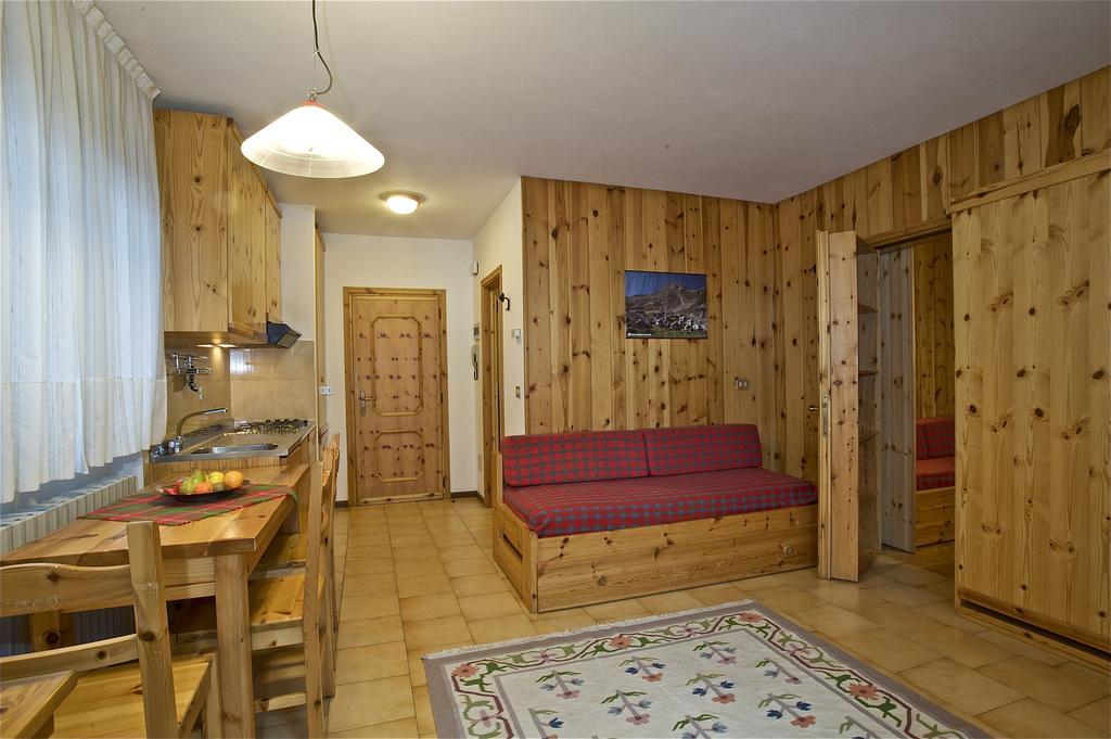 Residence Raffaella Santa Caterina Valfurva Bilik gambar