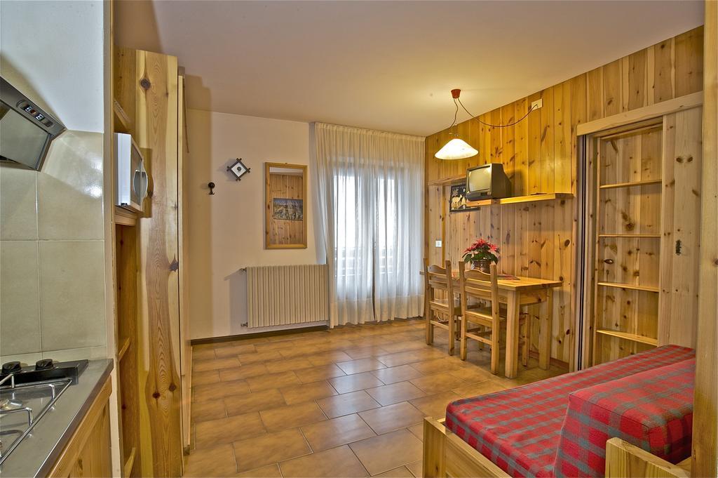 Residence Raffaella Santa Caterina Valfurva Luaran gambar